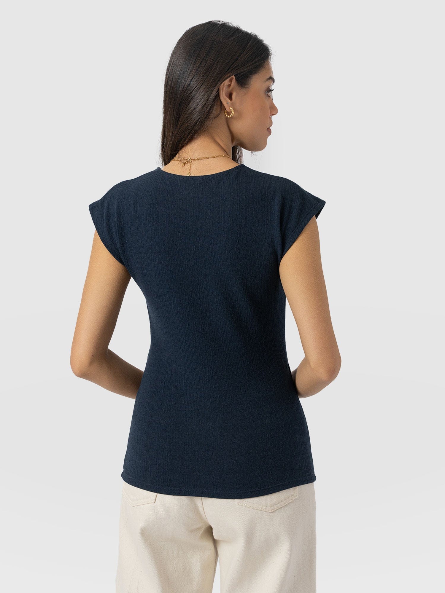 Rosa Wrap Top - Navy Textured - Women's T-shirts | Saint + Sofia® EU
